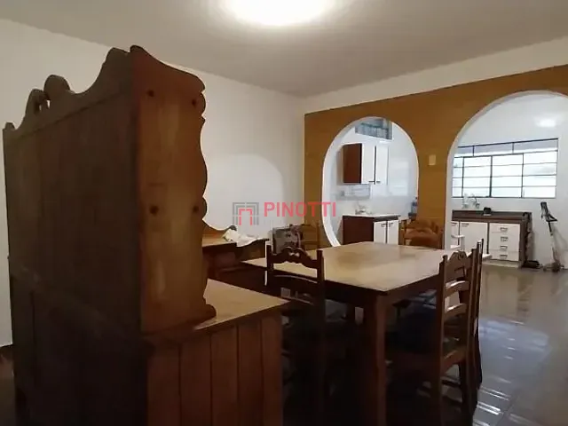 Casa 3 quartos e 2 banheiros, para alugar, no bairro Vila Júpiter em São Bernardo do Campo