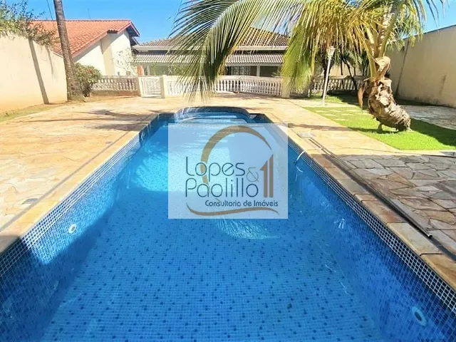 Casa com 660m² 4 quartos e 4 banheiros, à venda ou para alugar, no bairro Condomínio Parque das Garças II em Atibaia