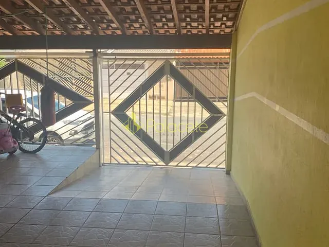 Casa com 125m² 3 quartos e 2 banheiros, à venda, no bairro Residencial Mombaça em Pindamonhangaba