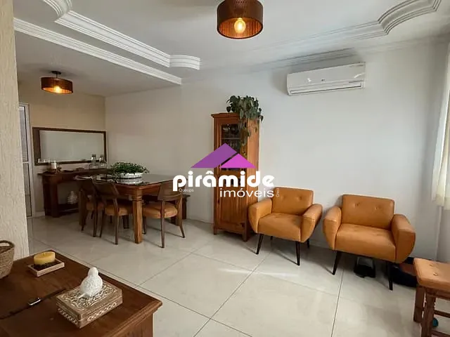 Casa com 150m² 3 quartos e 2 banheiros, à venda, no bairro Urbanova em São José dos Campos