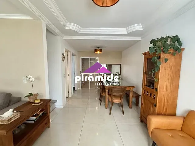 Casa com 150m² 3 quartos e 2 banheiros, à venda, no bairro Urbanova em São José dos Campos