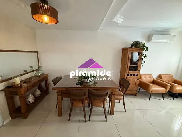 Casa com 150m² 3 quartos e 2 banheiros, à venda, no bairro Urbanova em São José dos Campos