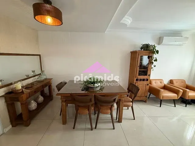Casa com 150m² 3 quartos e 2 banheiros, à venda, no bairro Urbanova em São José dos Campos
