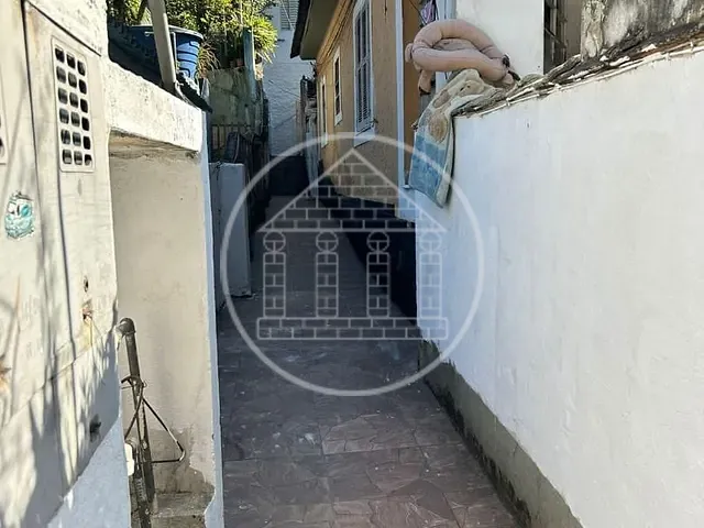 Casa com 240m² 2 quartos e 1 banheiro, à venda, no bairro Vila Guarani (Zona Sul) em São Paulo