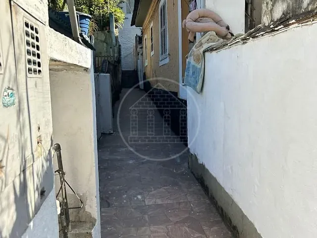 Casa com 240m² 2 quartos e 1 banheiro, à venda, no bairro Vila Guarani (Zona Sul) em São Paulo