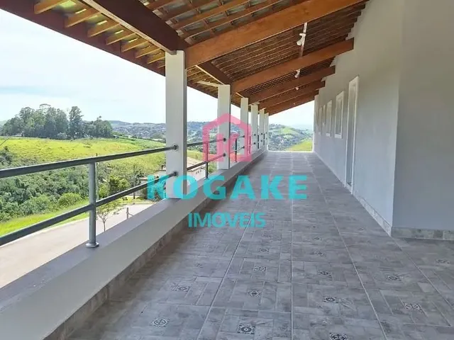 Casa com 1036m² 3 quartos e 3 banheiros, à venda, no bairro Condomínio Residencial Mantiqueira em São José Dos Campos