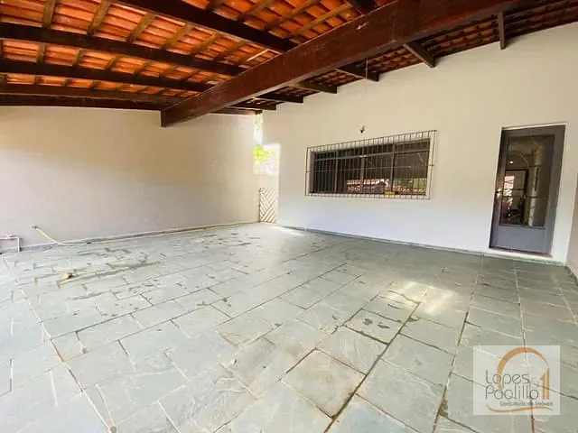 Casa com 162m² 3 quartos e 2 banheiros, à venda, no bairro Ressaca em Atibaia