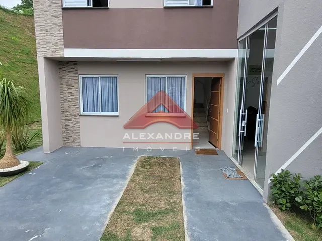 Casa com 100m² 2 quartos e 2 banheiros, à venda, no bairro Jardim das Flores em São José dos Campos