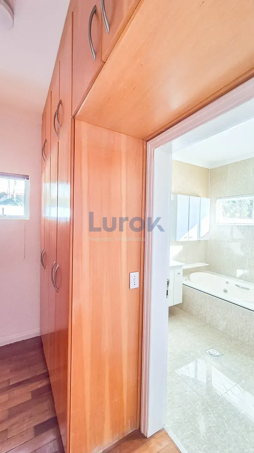 Casa, 4 quartos, 329 m² - Foto 28