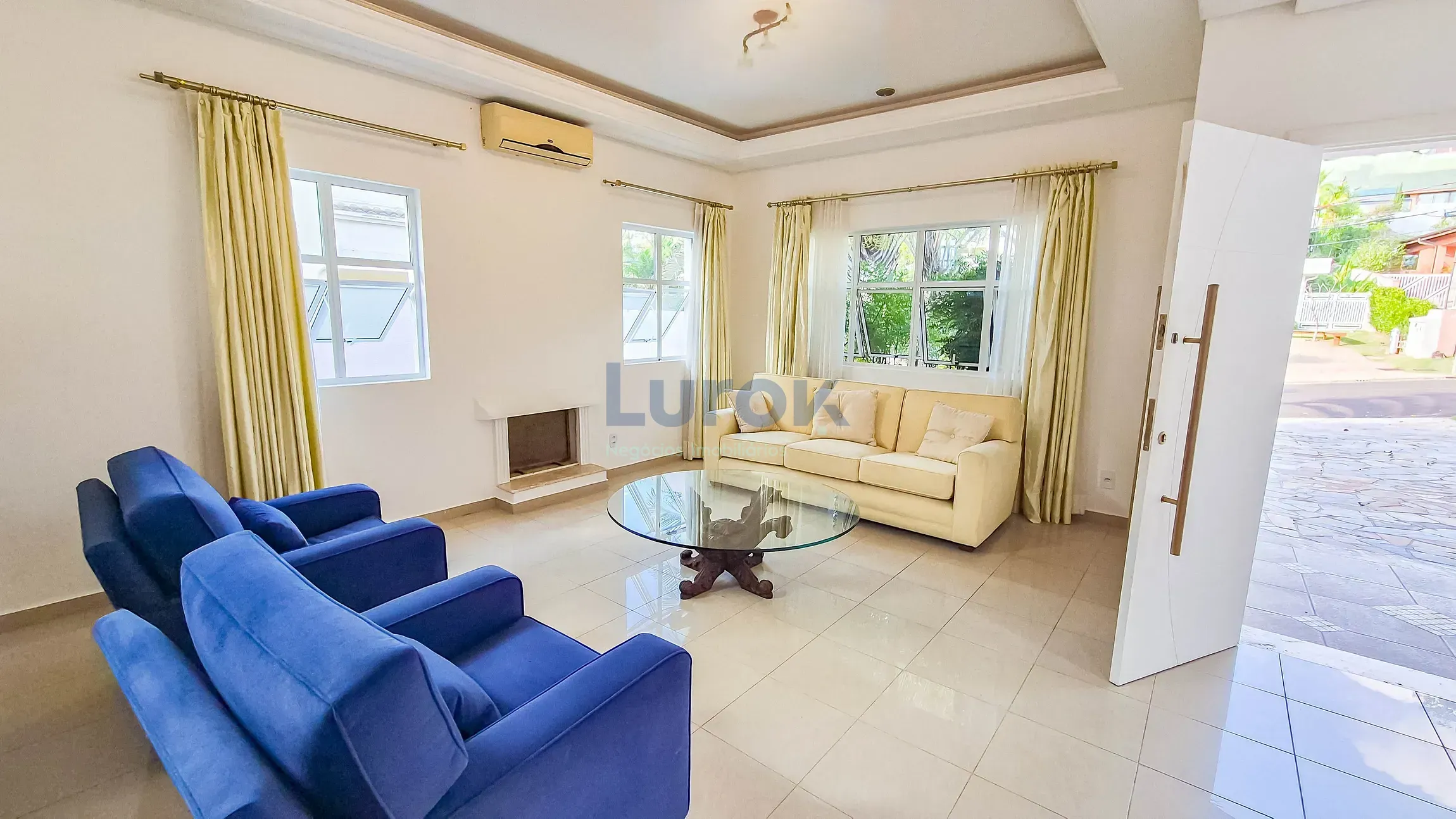 Casa, 4 quartos, 329 m² - Foto 4