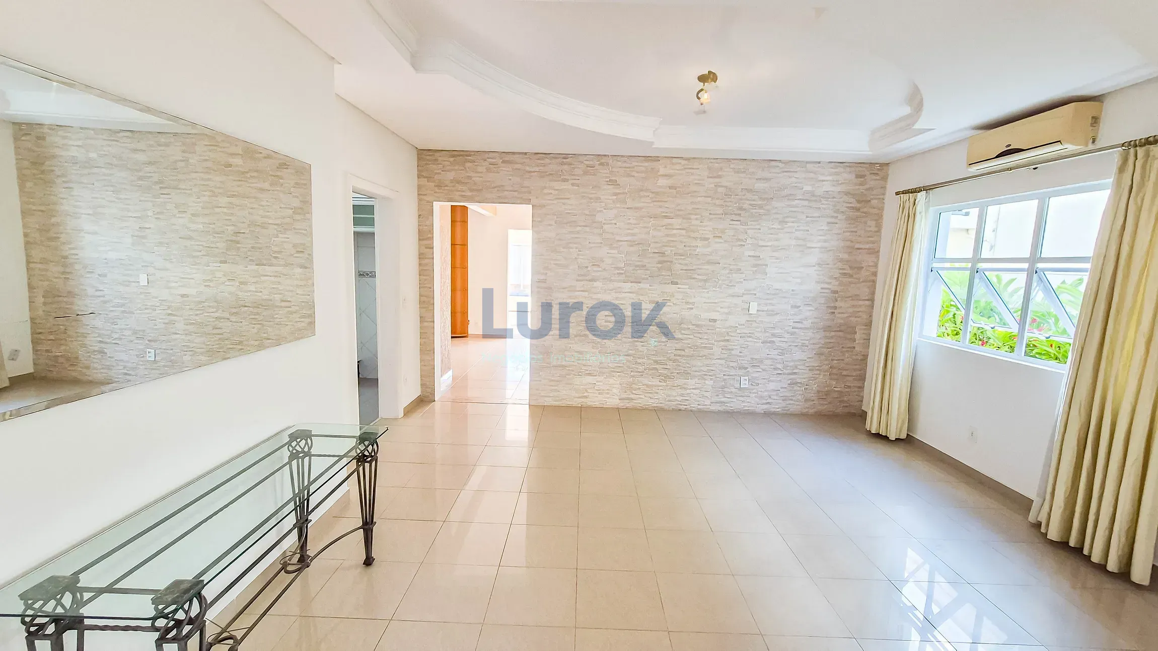 Casa, 4 quartos, 329 m² - Foto 5