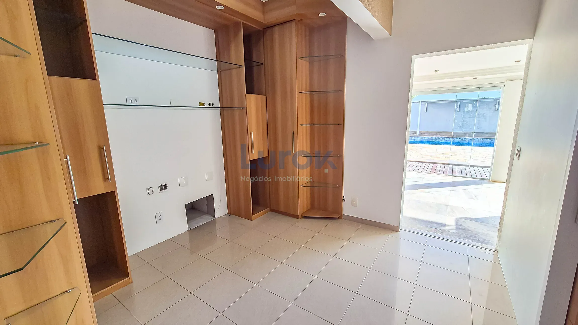 Casa, 4 quartos, 329 m² - Foto 10
