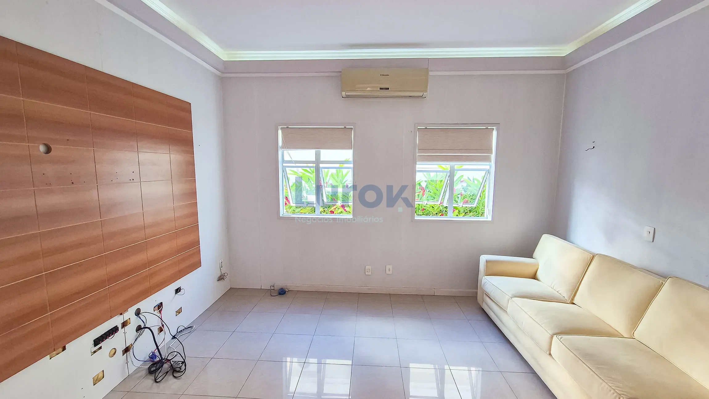 Casa, 4 quartos, 329 m² - Foto 9