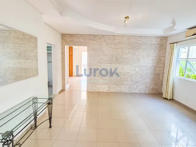 Casa com 827m² 4 quartos e 8 banheiros, à venda, no bairro Loteamento Alphaville Campinas em Campinas