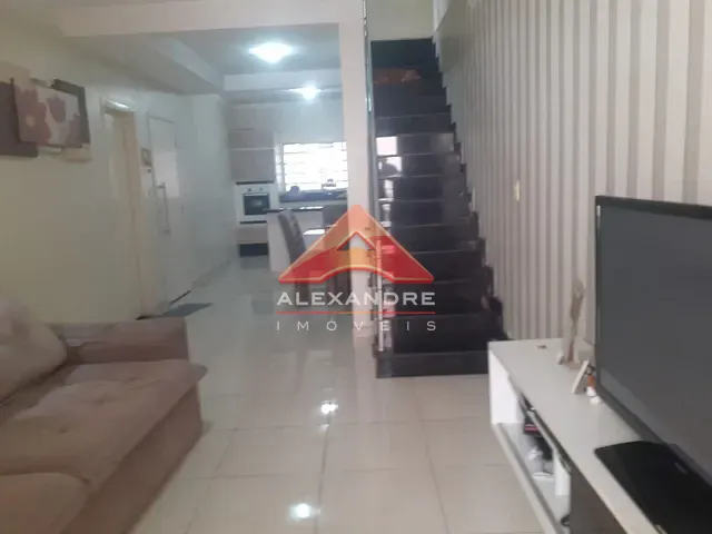 Casa com 125m² 3 quartos e 2 banheiros, à venda, no bairro Conjunto Residencial Galo Branco em São José dos Campos