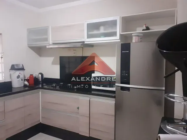 Casa com 125m² 3 quartos e 2 banheiros, à venda, no bairro Conjunto Residencial Galo Branco em São José dos Campos