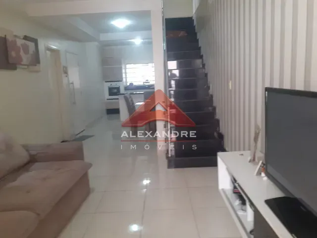 Casa com 125m² 3 quartos e 2 banheiros, à venda, no bairro Conjunto Residencial Galo Branco em São José dos Campos