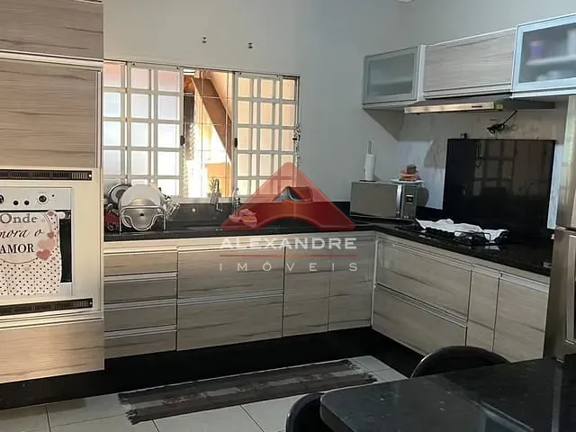 Casa com 125m² 3 quartos e 2 banheiros, à venda, no bairro Conjunto Residencial Galo Branco em São José dos Campos