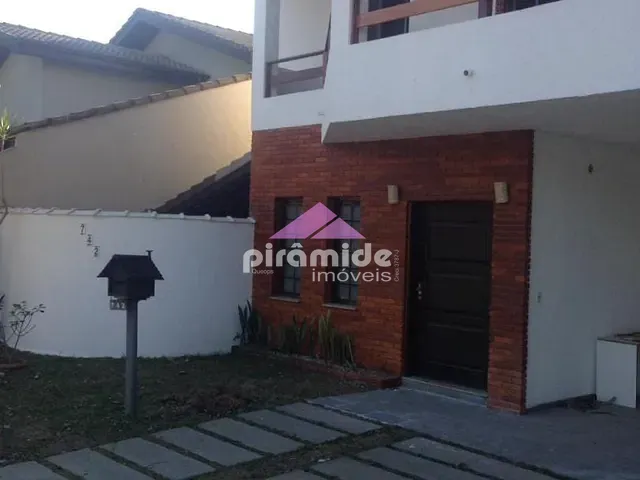 Casa com 350m² 3 quartos e 4 banheiros, à venda, no bairro Urbanova em São José dos Campos