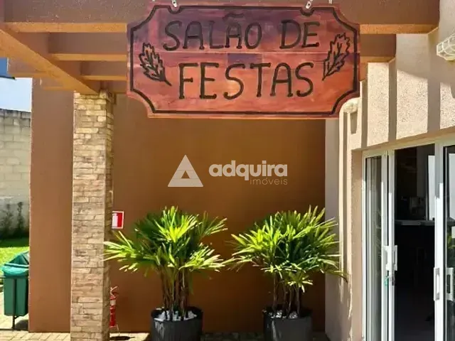 Casa 3 quartos e 2 banheiros, à venda, no bairro Uvaranas em Ponta Grossa