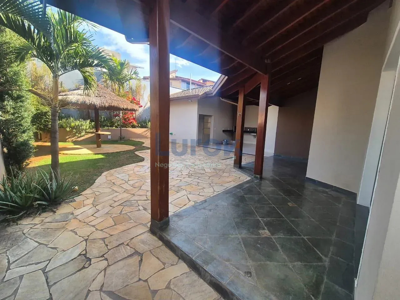 Casa, 4 quartos, 345 m² - Foto 56