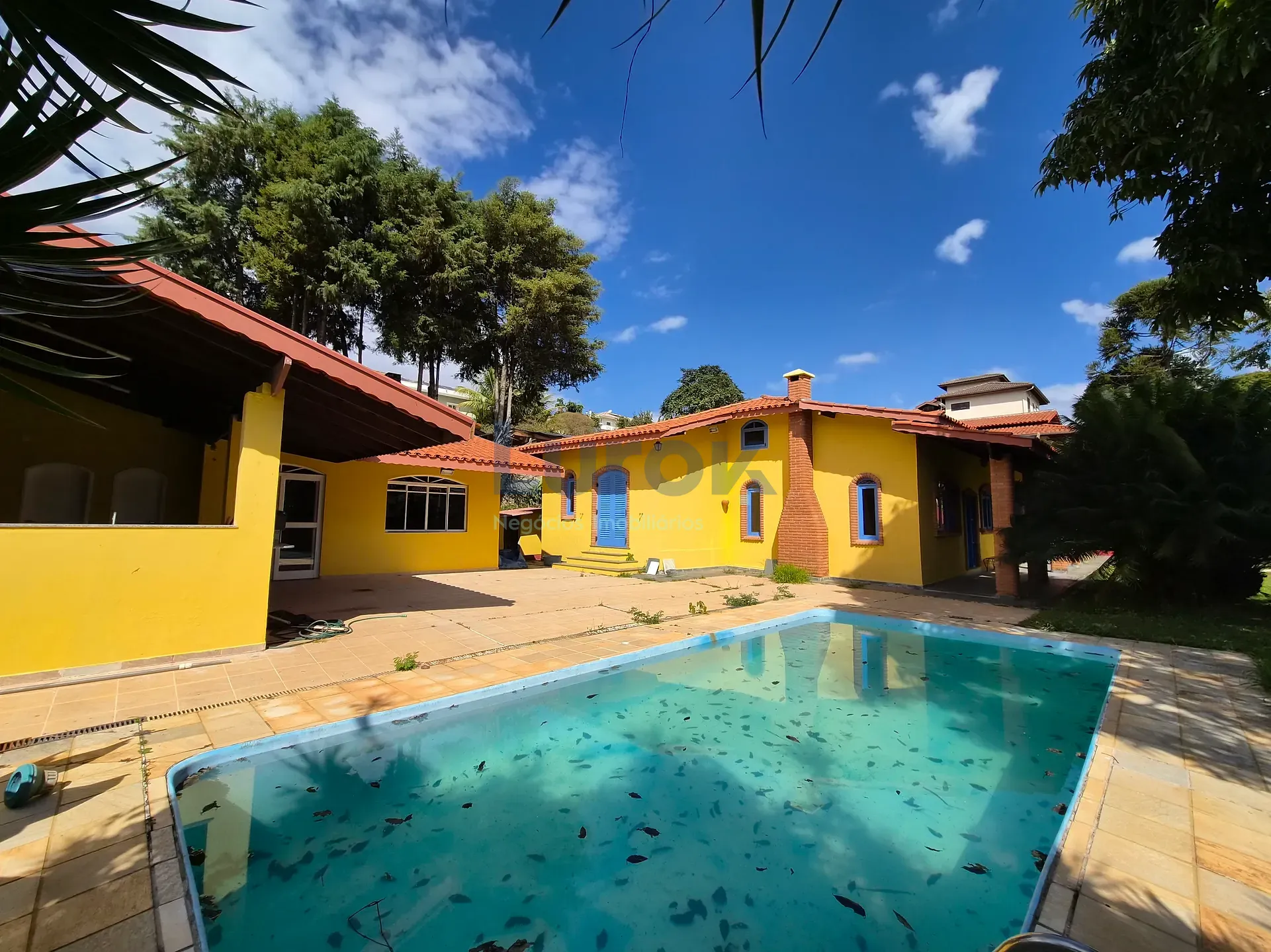 Casa, 4 quartos, 250 m² - Foto 1