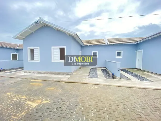 Casa com 66m² 2 quartos e 1 banheiro, à venda, no bairro Loteamento Vila Rica em Gravataí