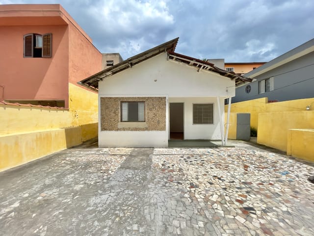 Foto do Casa - Casa tipo para venda em Vila Marari com 3 quartos, sendo 1 suíte, 166m² | Lares e Andares Imóveis