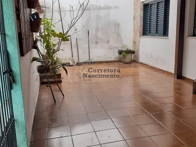 Casa com 135m² 2 quartos e 1 banheiro, à venda, no bairro Jardim Siesta em Jacareí