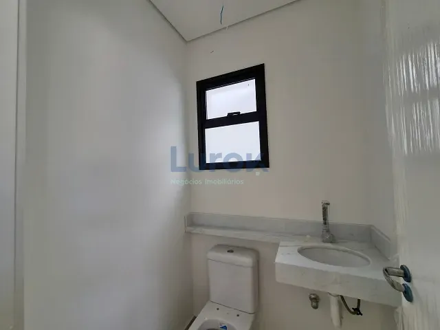 Casa 3 quartos e 5 banheiros, à venda, no bairro Bosque em Vinhedo