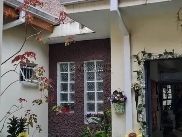 Casa com 300m² 3 quartos e 3 banheiros, à venda, no bairro Jardim Santa Maria em Jacareí