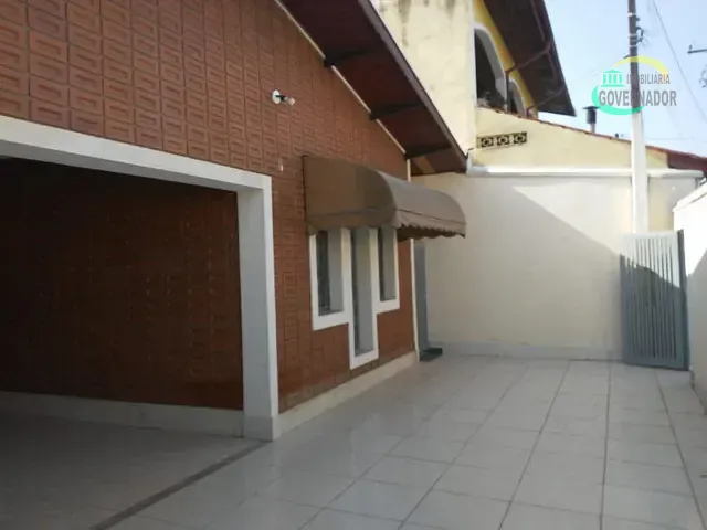 Casa com 300m² 3 quartos e 2 banheiros, para alugar, no bairro Parque Santa Bárbara em Campinas