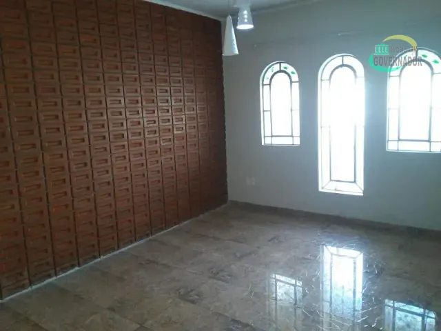 Casa com 300m² 3 quartos e 2 banheiros, para alugar, no bairro Parque Santa Bárbara em Campinas