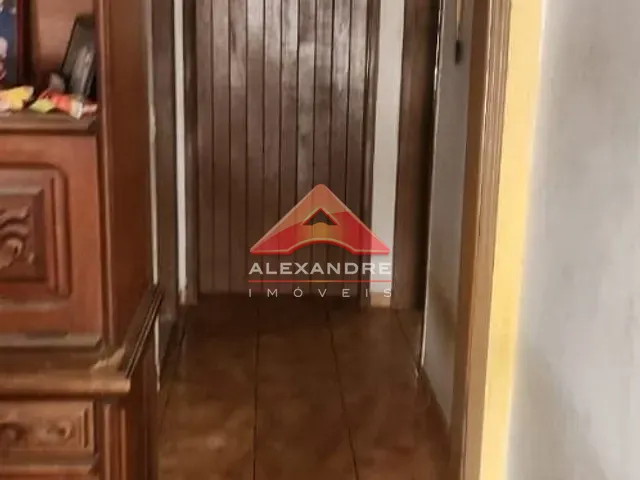 Casa com 259m² 3 quartos e 2 banheiros, à venda, no bairro Vila Cardoso em São José dos Campos