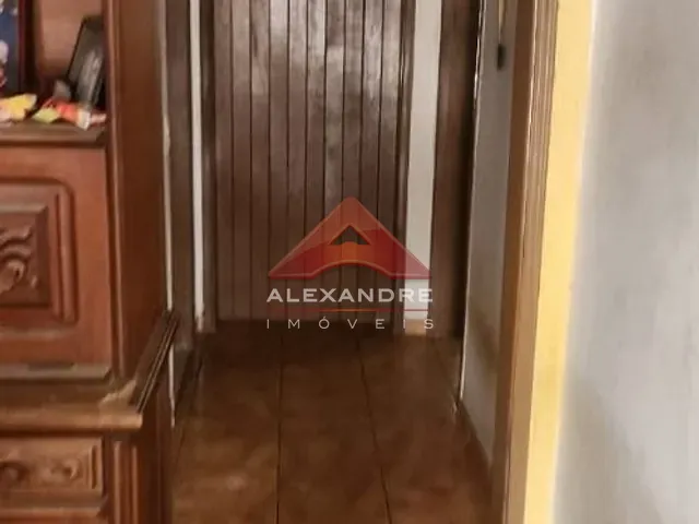 Casa com 259m² 3 quartos e 2 banheiros, à venda, no bairro Vila Cardoso em São José dos Campos