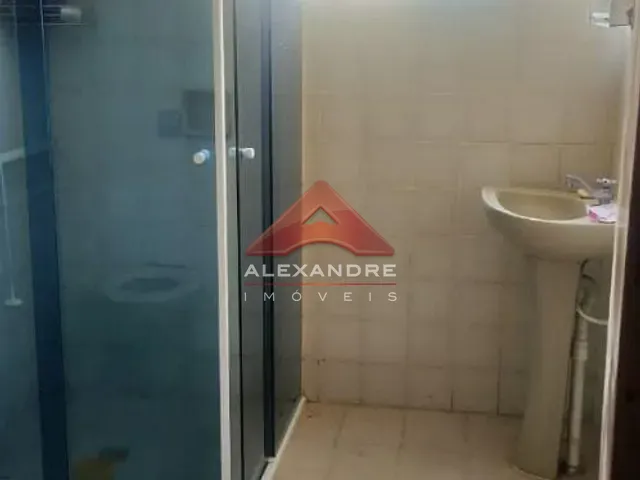 Casa com 259m² 3 quartos e 2 banheiros, à venda, no bairro Vila Cardoso em São José dos Campos
