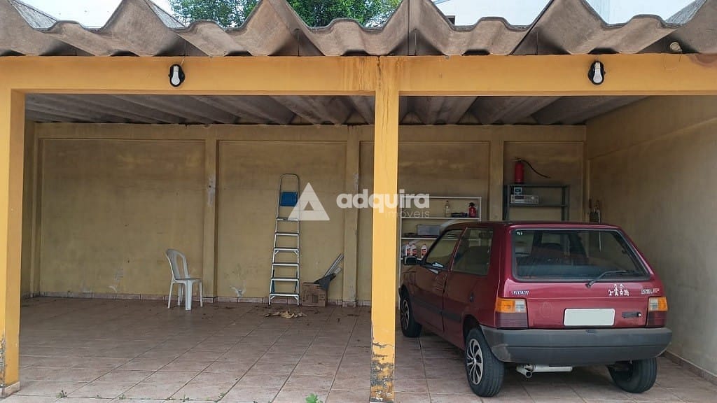 Casa à venda com 6 quartos, 220m² - Foto 10