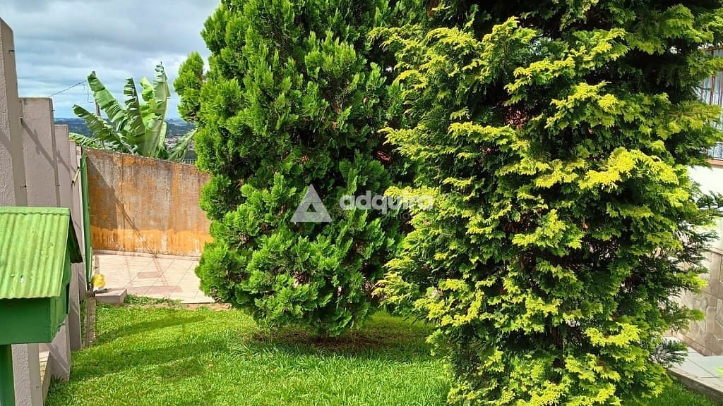 Casa à venda com 6 quartos, 220m² - Foto 12