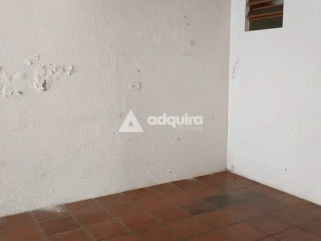 Casa 6 quartos e 4 banheiros, à venda, no bairro Nova Rússia em Ponta Grossa