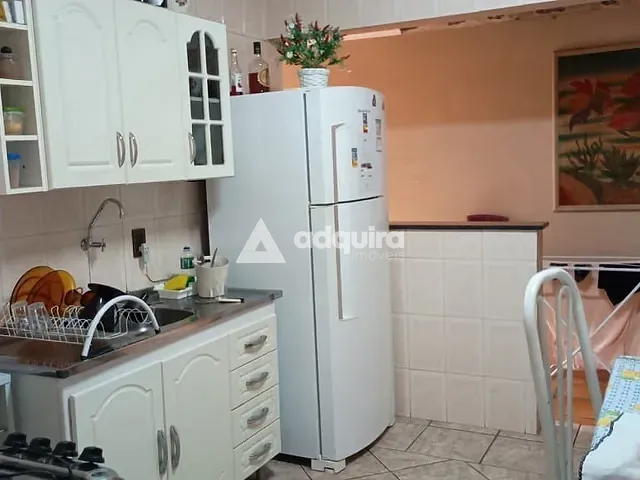 Casa 6 quartos e 4 banheiros, à venda, no bairro Nova Rússia em Ponta Grossa