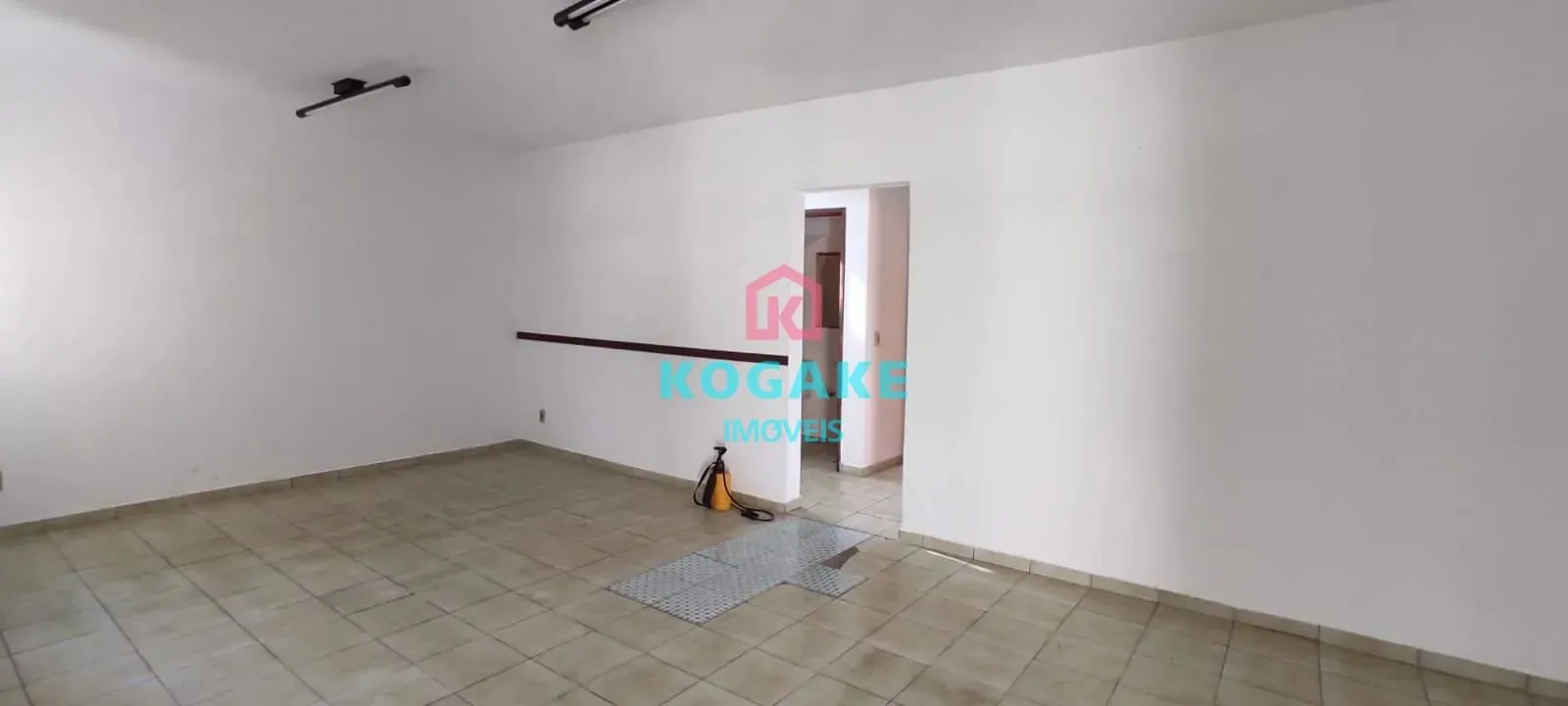 Casa, 3 quartos, 182 m² - Foto 1