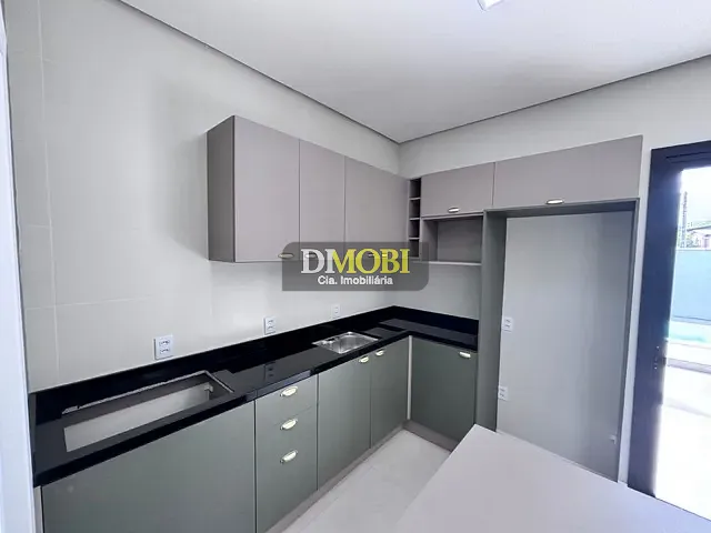 Casa com 150m² 3 quartos e 3 banheiros, à venda, no bairro Passo das Pedras em Gravataí