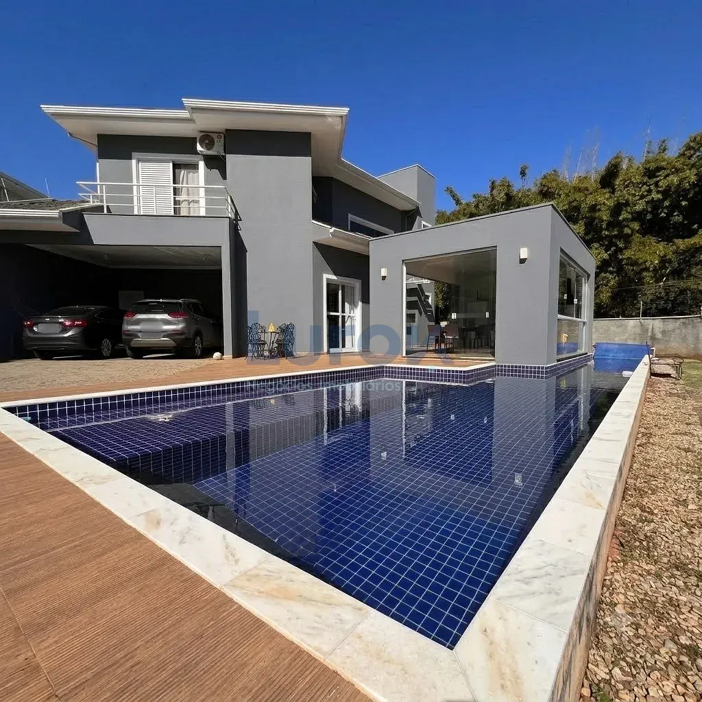 Casa, 3 quartos, 610 m² - Foto 1