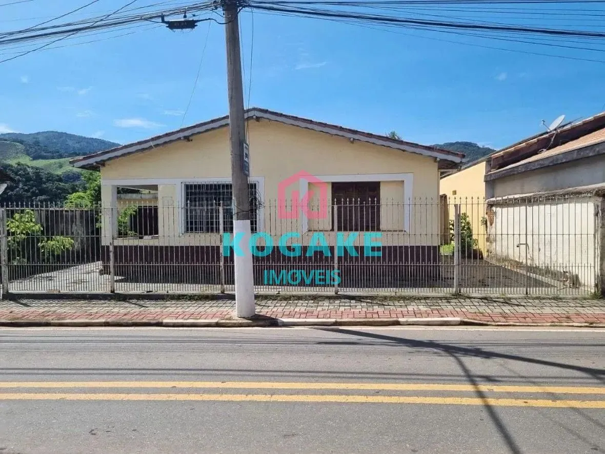 Casa, 3 quartos, 122 m² - Foto 1
