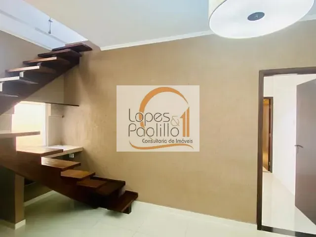 Casa com 162m² 2 quartos e 3 banheiros, à venda, no bairro Parque dos Coqueiros em Atibaia