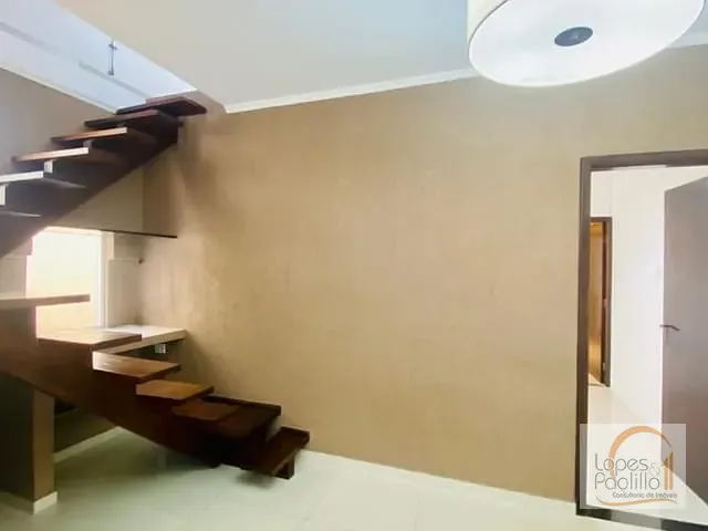 Casa com 162m² 2 quartos e 3 banheiros, à venda, no bairro Parque dos Coqueiros em Atibaia