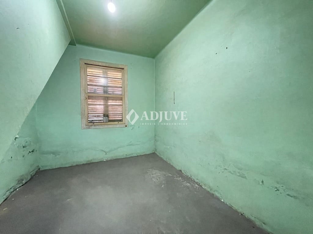 Casa à venda com 2 quartos, 120m² - Foto 6