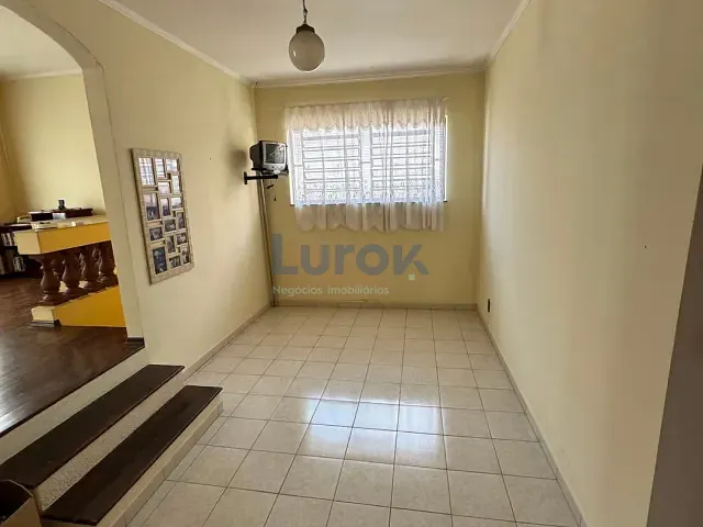 Casa com 310m² 3 quartos e 3 banheiros, à venda, no bairro Jardim Carlos Lourenço em Campinas