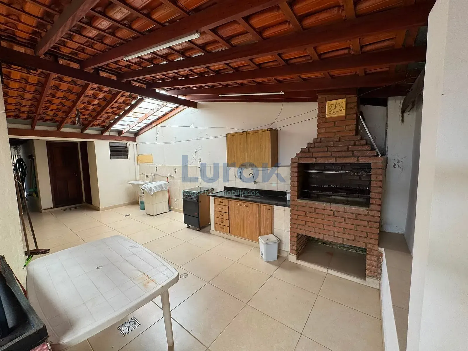 Casa, 3 quartos, 270 m² - Foto 10