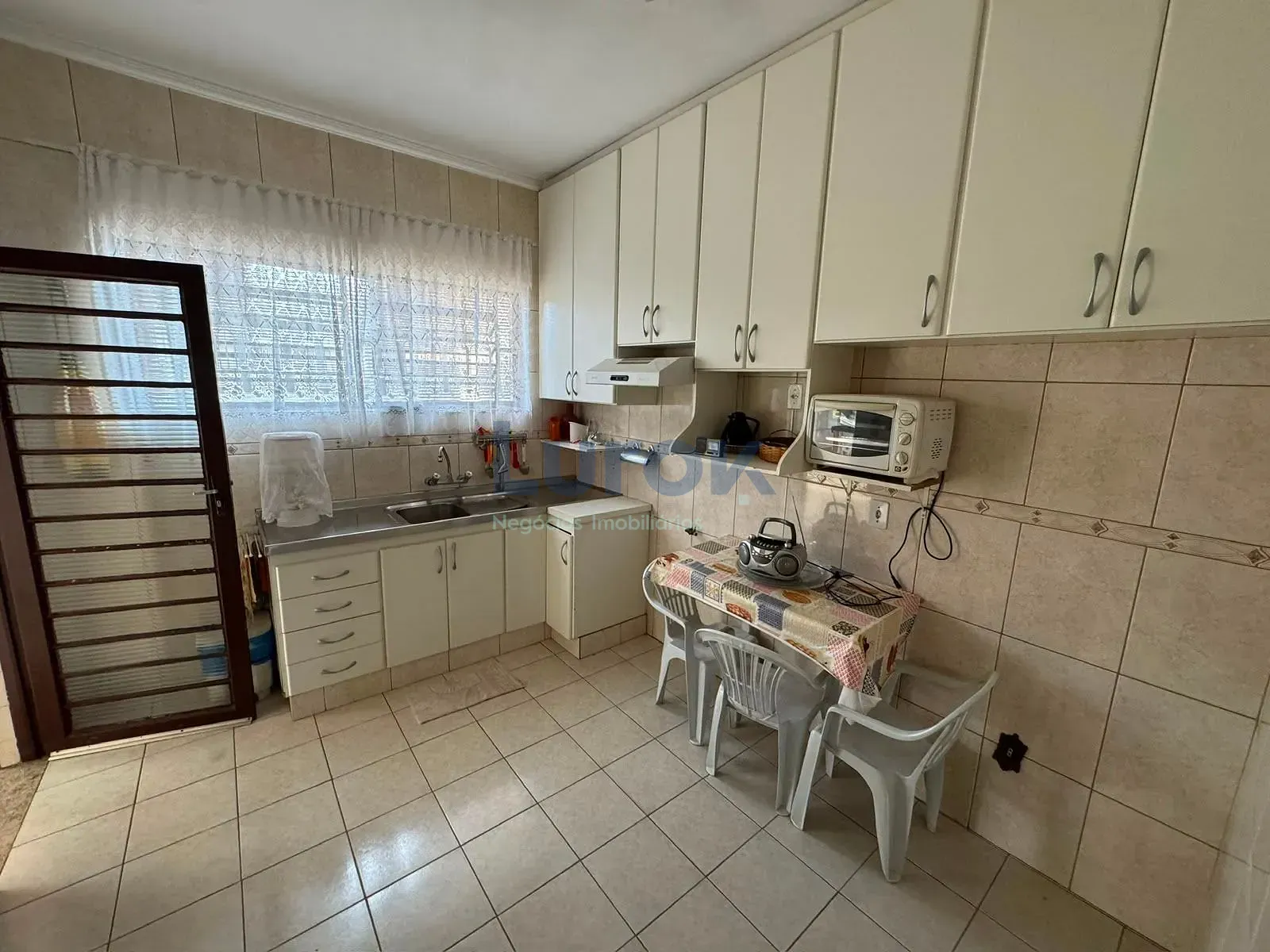 Casa, 3 quartos, 270 m² - Foto 2
